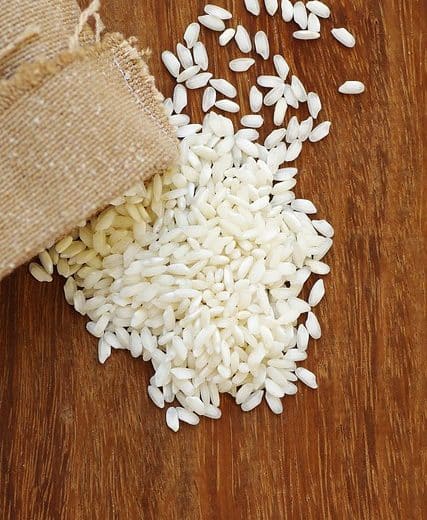 découvrez comment préparer un délicieux risotto au riz, un plat crémeux et réconfortant qui ravira vos papilles. suivez nos conseils pour réussir votre risotto à la perfection avec des ingrédients frais et de saison.